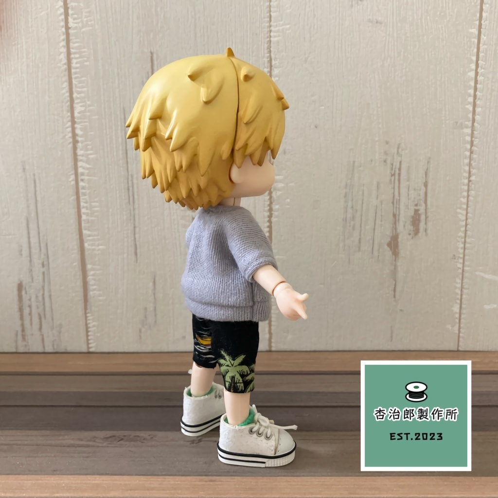 リボンデザインTシャツ