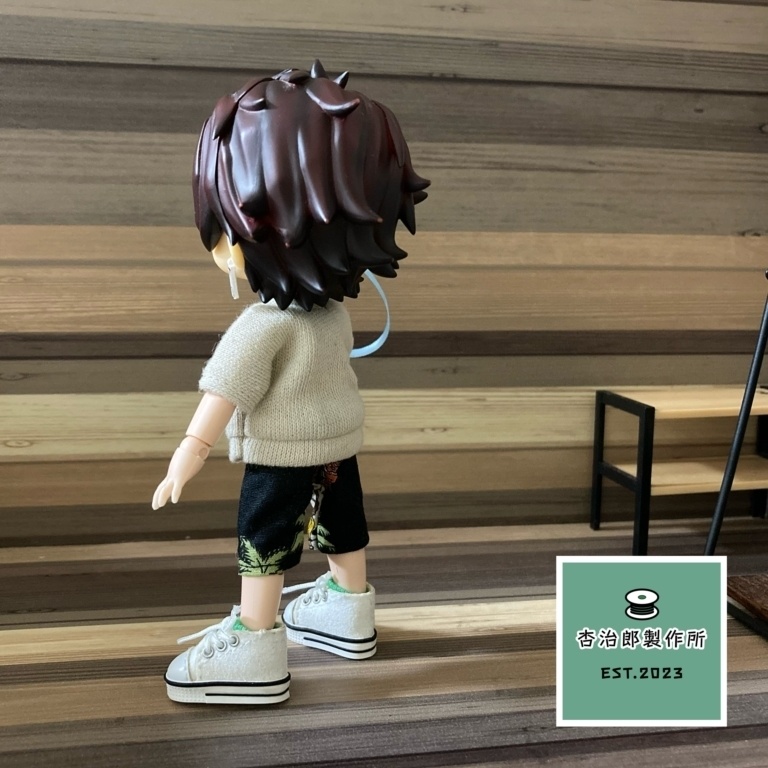 夏のプリントTシャツコーデ