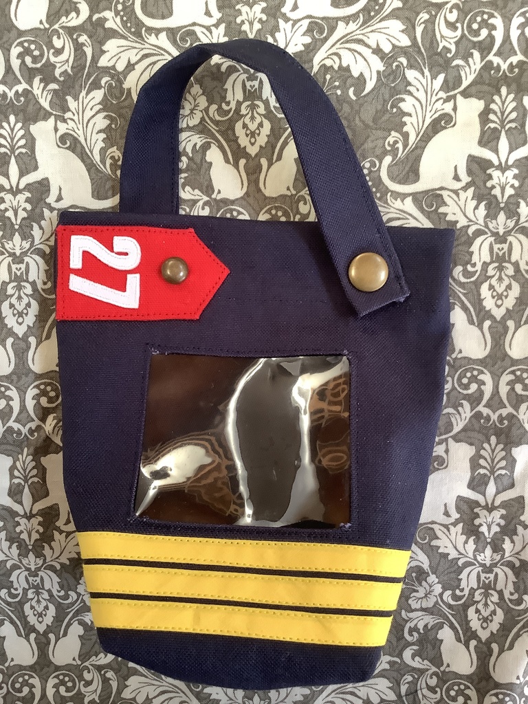 B品　お出かけ窓付きフォゼバッグ ひとり用 肩章 袖章柄 