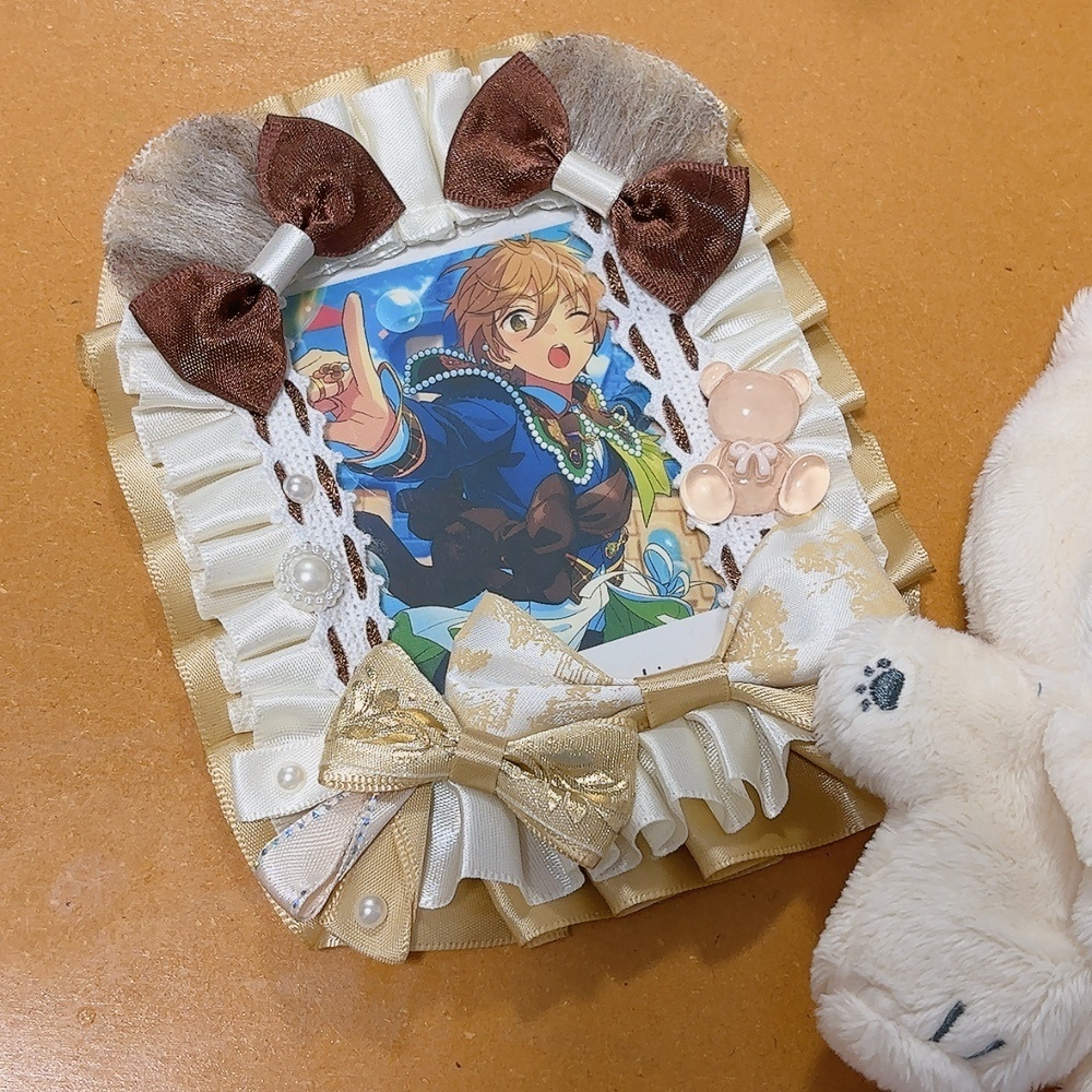 【B8】トレカケース 硬質ケースデコ