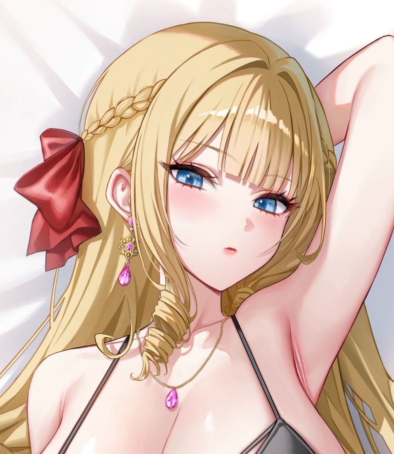 【受注予約】縦ロールお嬢様抱き枕カバー13