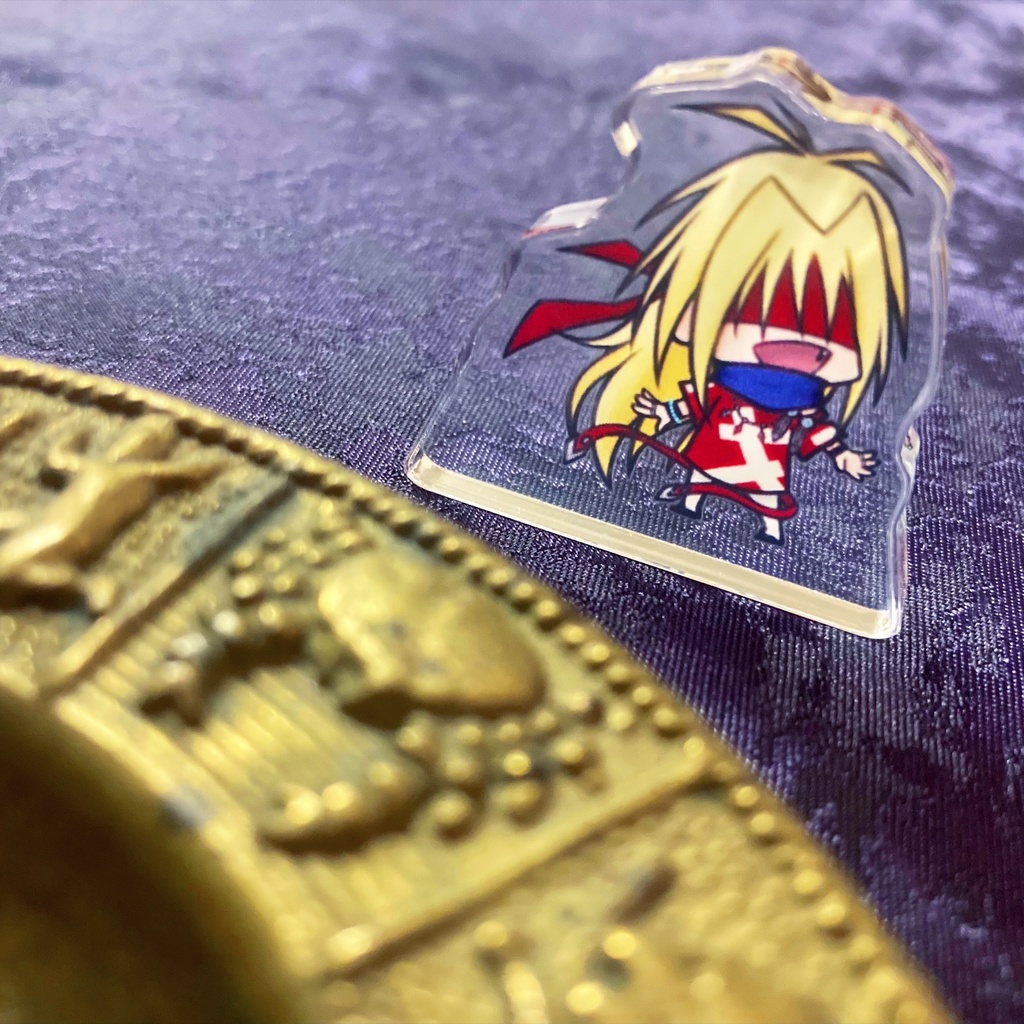 自立ミニアクリルスタンド