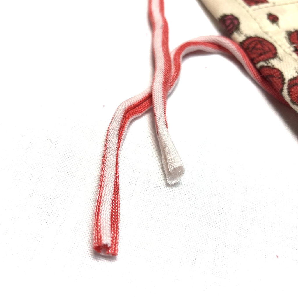 布プリーツマスク(小さめ)I/ベージュ×赤い薔薇銘仙風