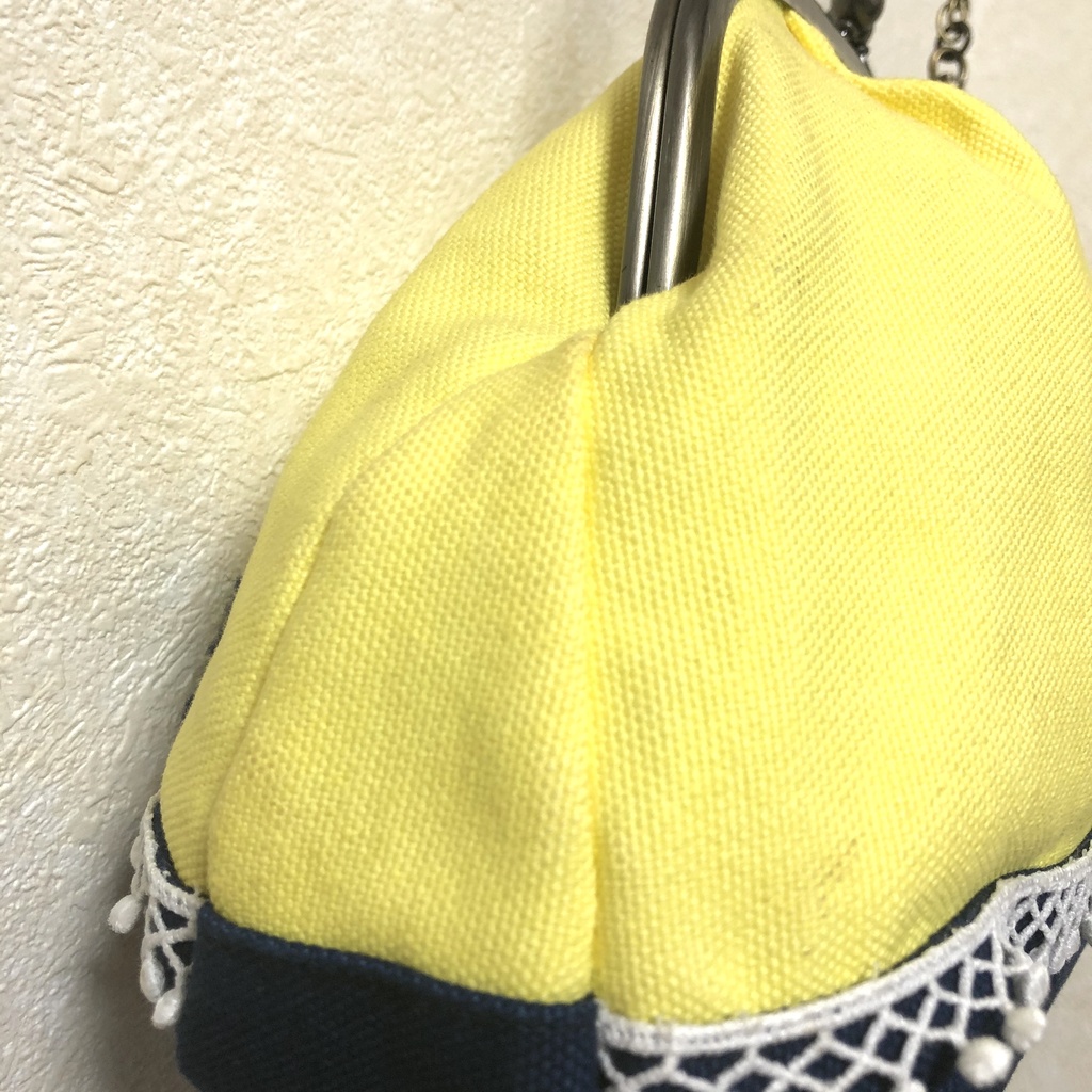 レトロポップがまぐちバッグA/レモンイエロー×ネイビー