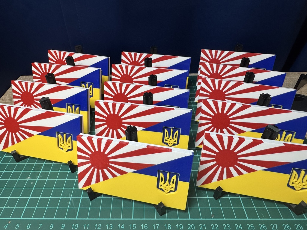旭日旗・ウクライナ国旗 3Dプリントオブジェ