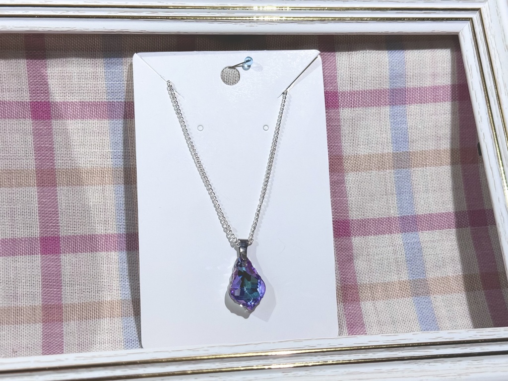 フリルストーンペンダント