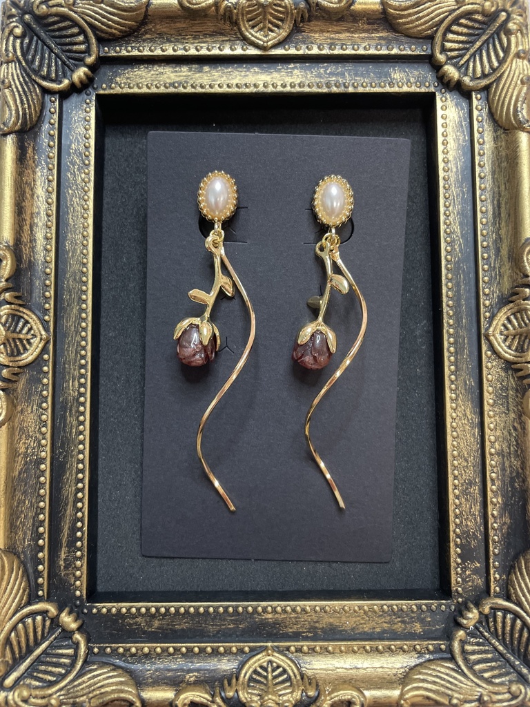 【ツイステ/ハーツラビュル寮イメージ】イヤリング,ピアス