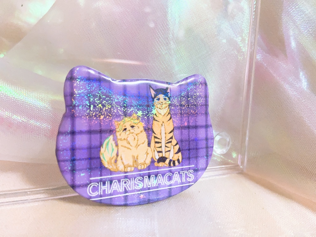 ホログラム猫型缶バッジ