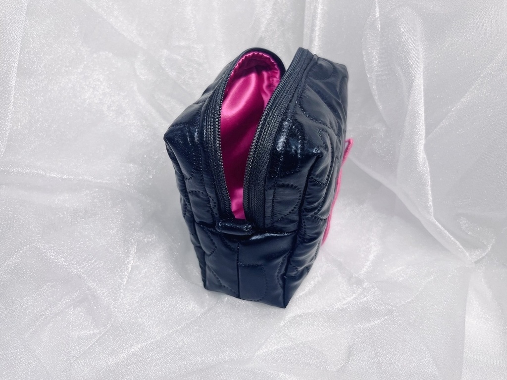 にじヴィラン刺繍ワッペンポーチ