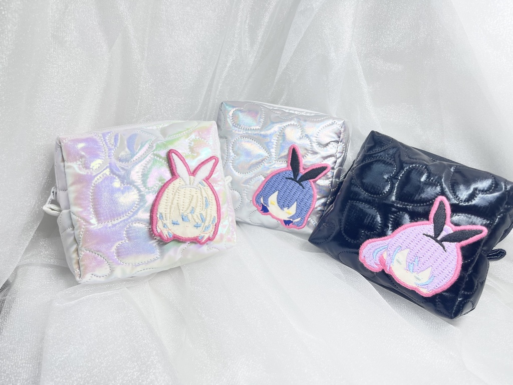 にじヴィラン刺繍ワッペンポーチ