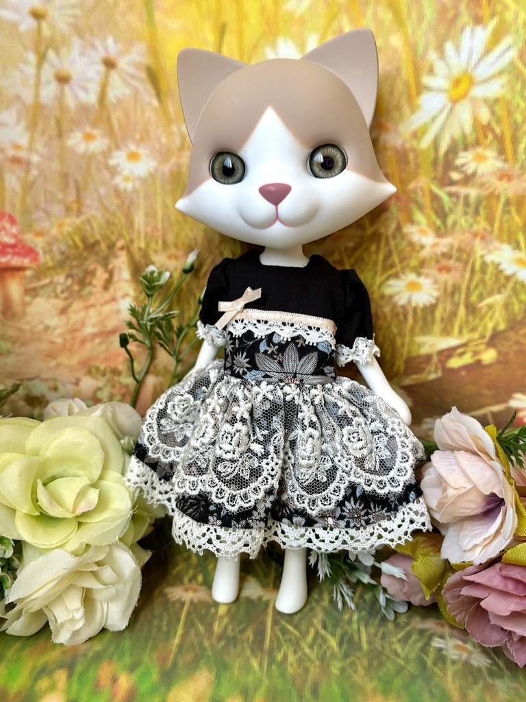 レース重ねのワンピース