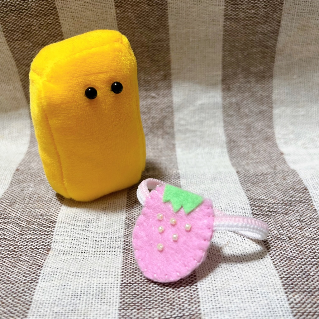 ポシェット(いちご)
