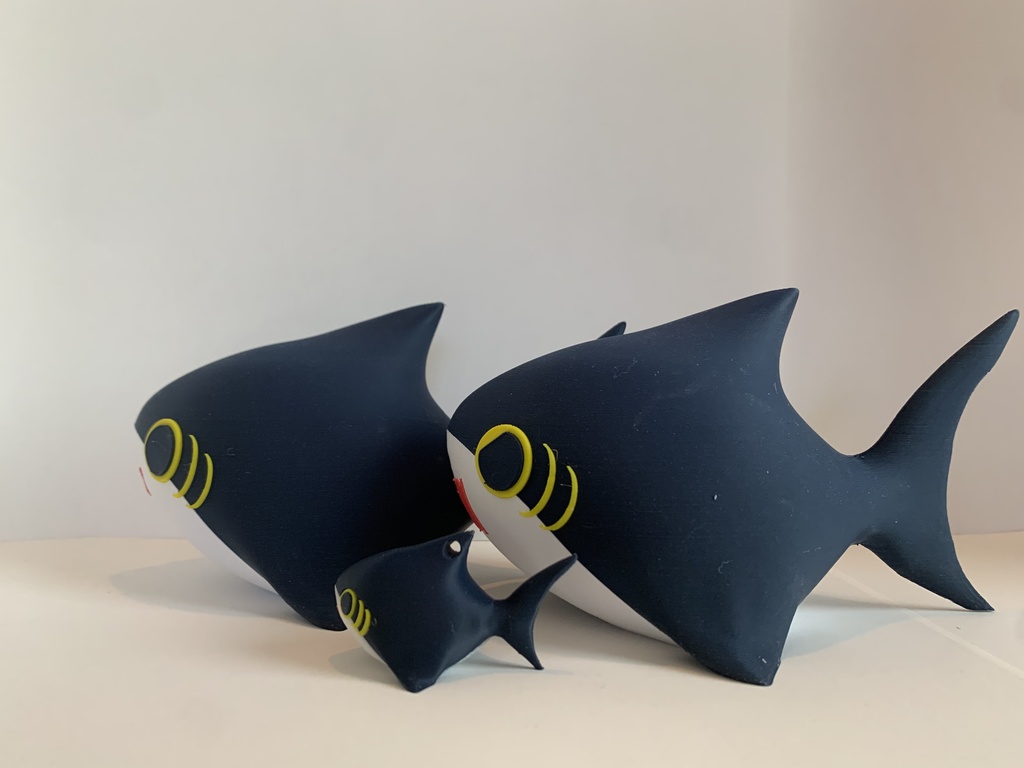 ルルネのさめちゃんフィギュア