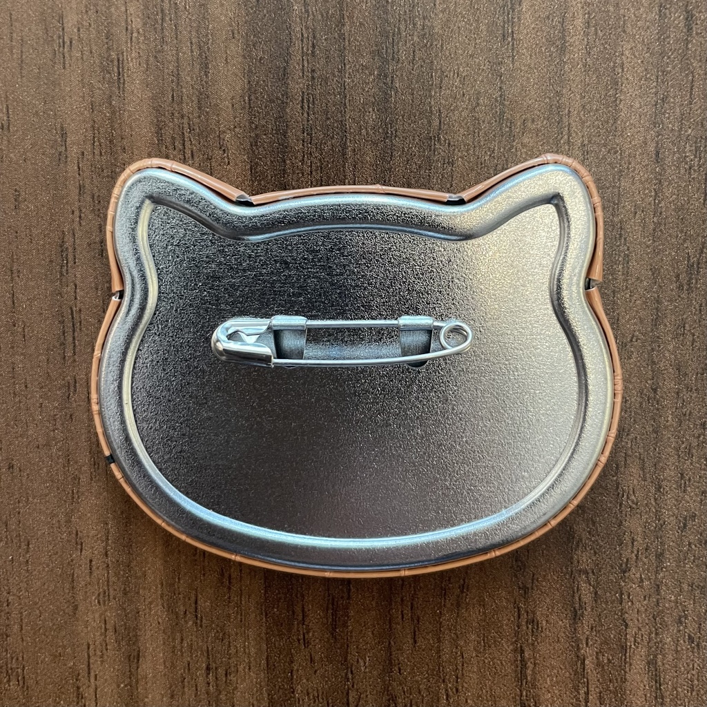 ねこぐま顔型缶バッジ