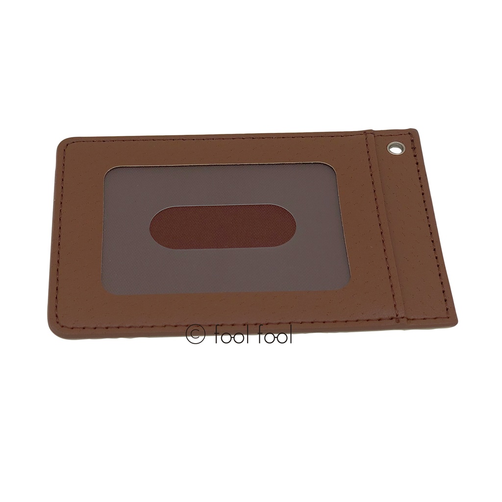 パスケース “今日は何着てどこへ行く?”