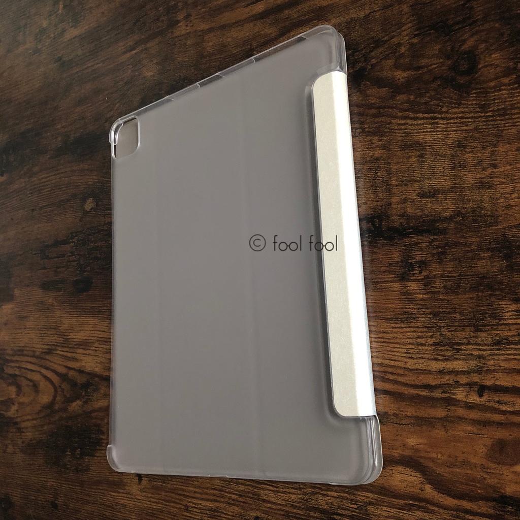 iPadケース“ジェンダーレスなふたり”