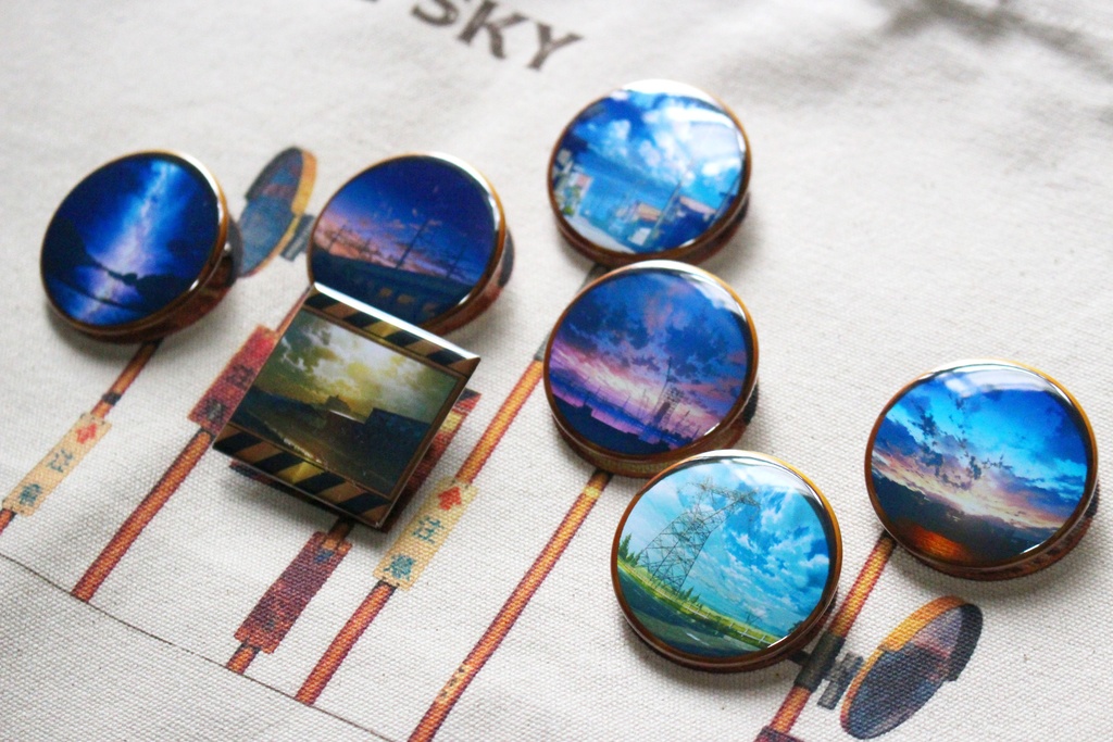 【ガチャ】カーブミラー缶バッチ