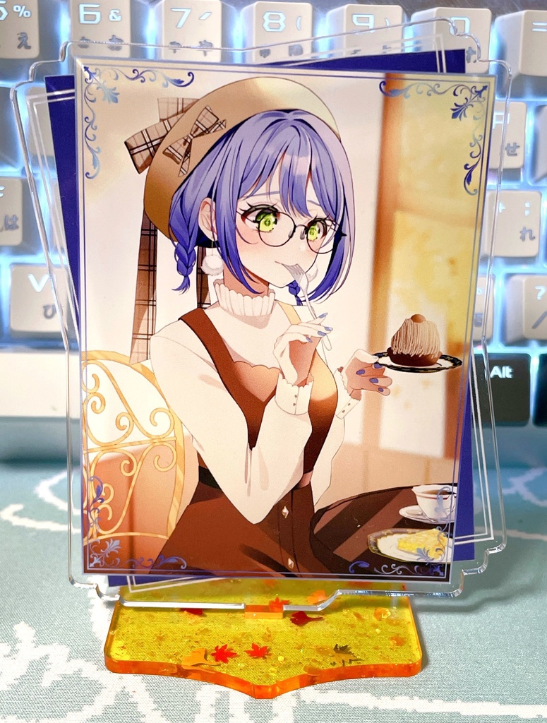 月鈴アクリルスタンド（秋服ver.）