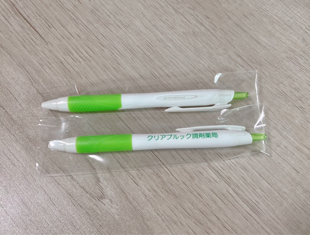 ボールペン(クリアブルック)