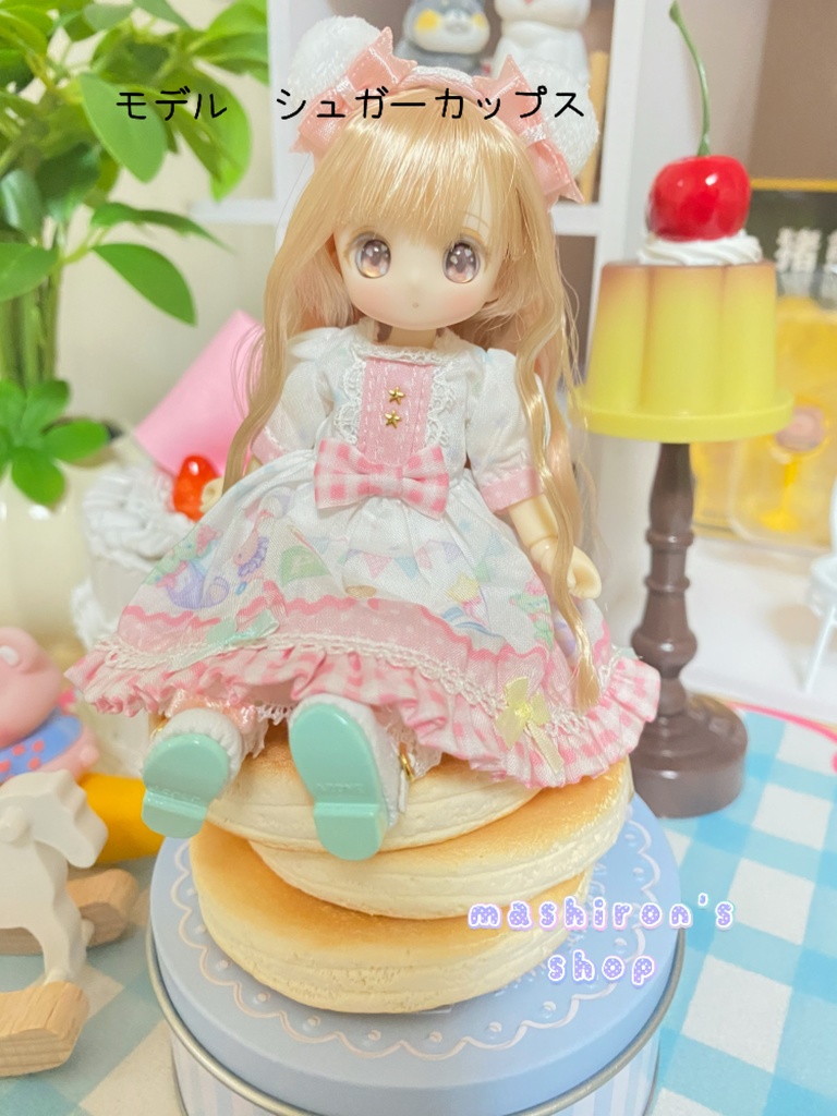 ドール用台座・いす『ホットケーキ』