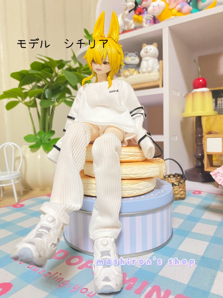 ドール用台座・いす『ホットケーキ』