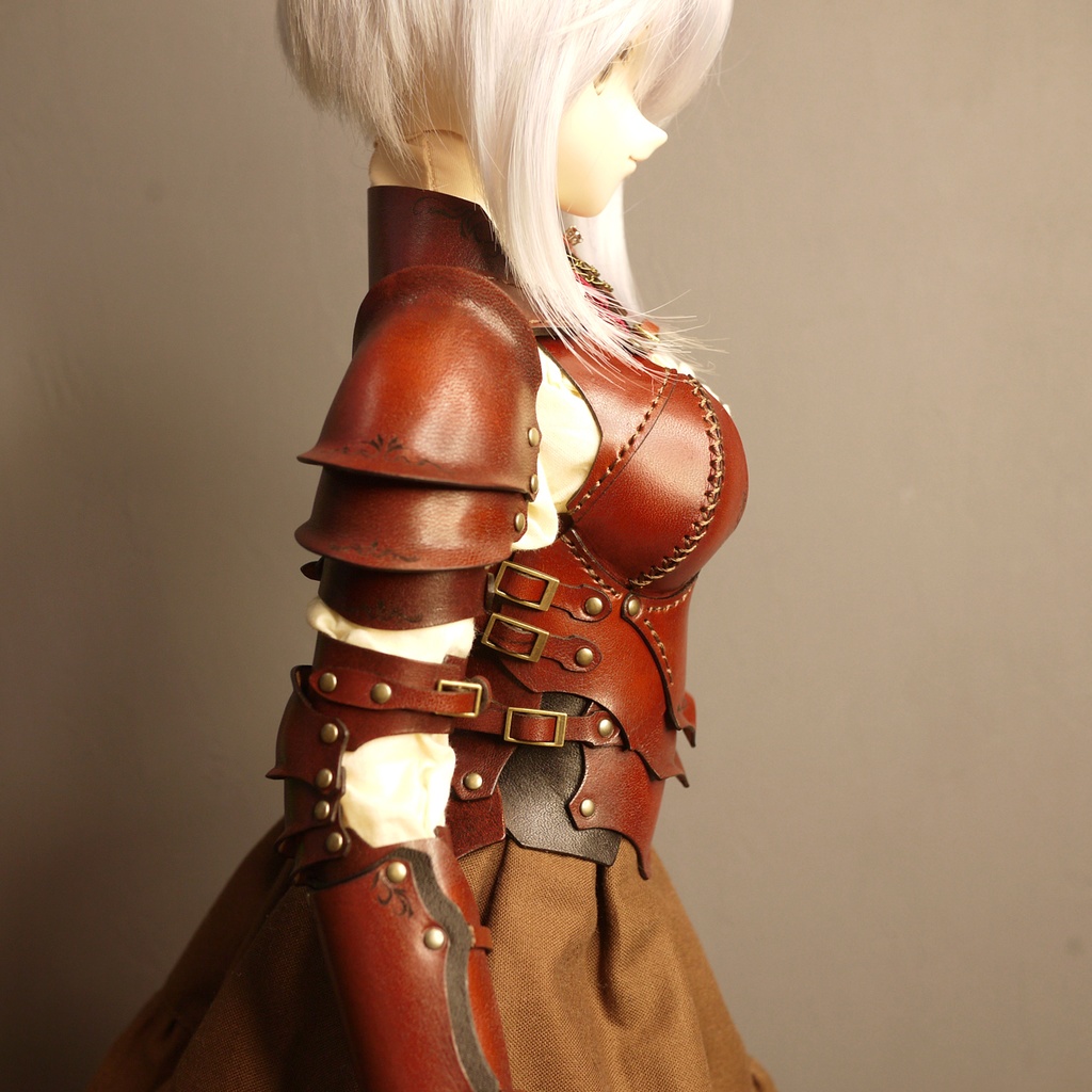 [受注生産] DD（M胸、L胸）レザーアーマーセット 本革