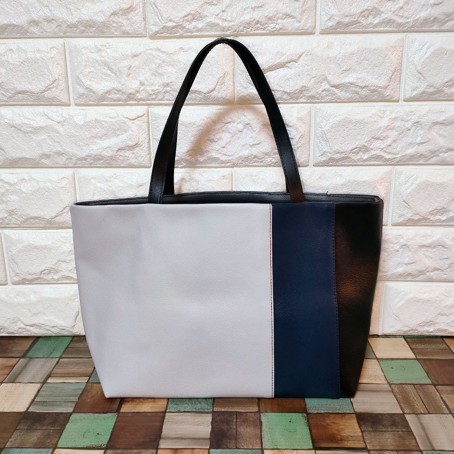 山姥切長義イメージフェイクレザートート(2021年11月仕様変更)