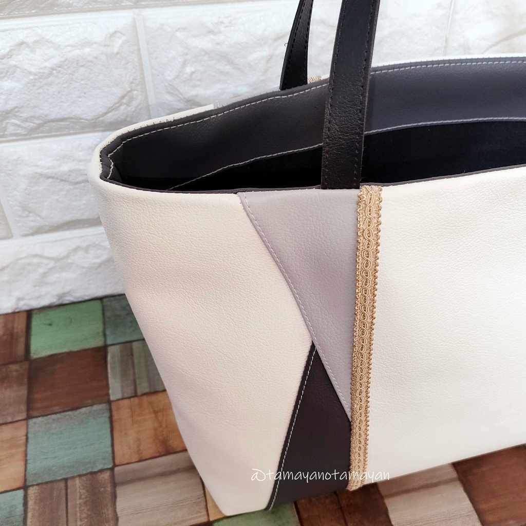 鶴丸国永イメージフェイクレザートート(2022年3月仕様変更)