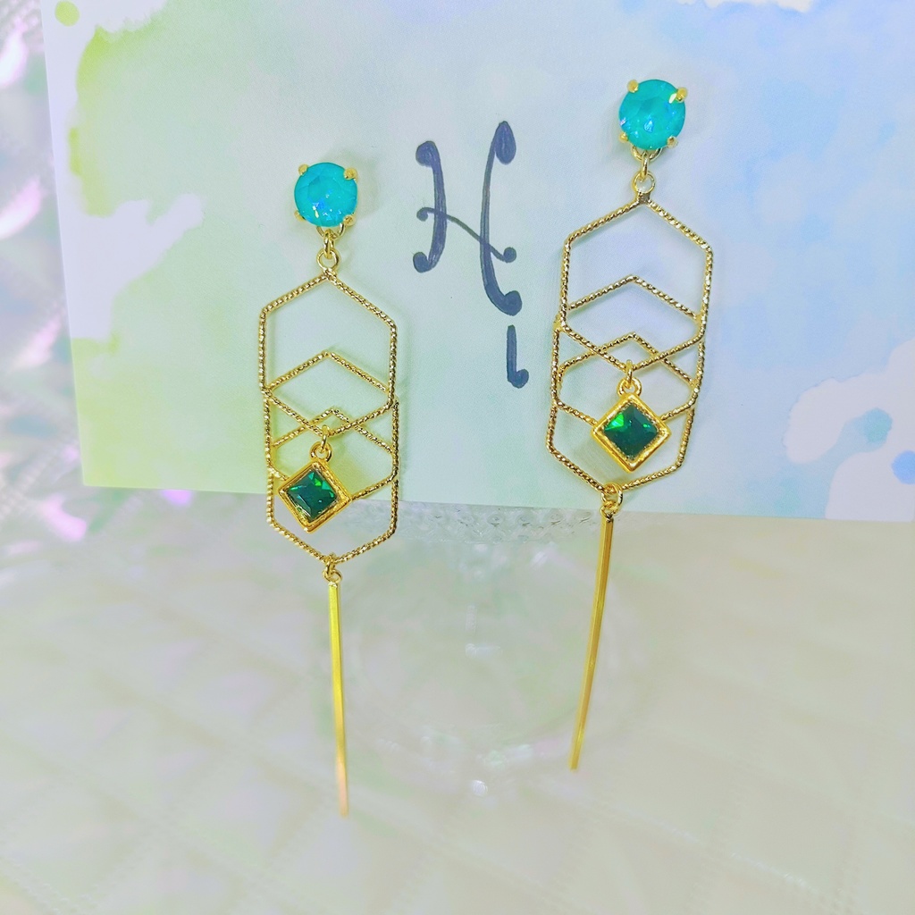 グリーン×ヒーロー　ゆらゆらピアス