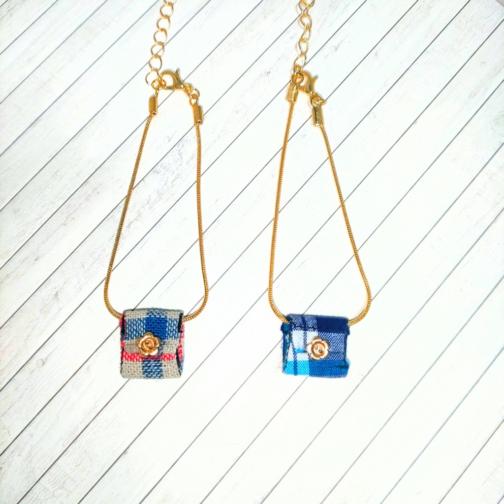 チェック柄ポシェット