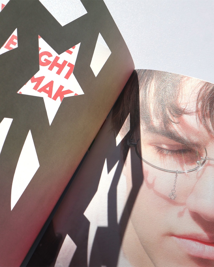 ZINE - Fizzy Shine Float