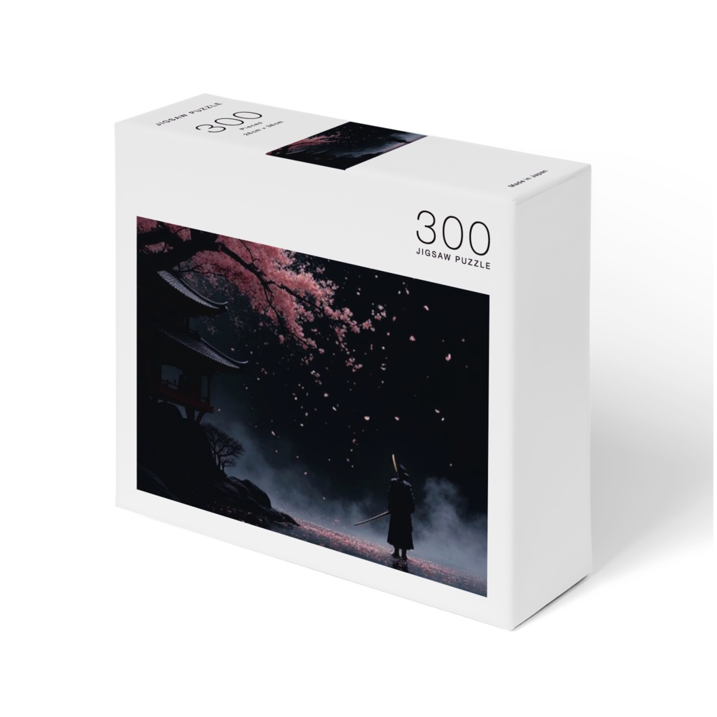 夜桜と水面の静寂