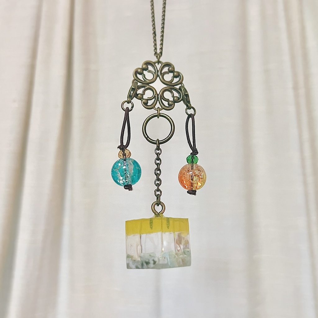 『ポインティリズム・グラデーション』概念ネックレス