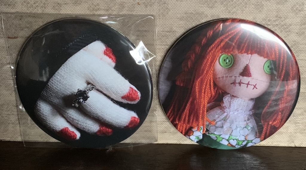 人形の手のミラー