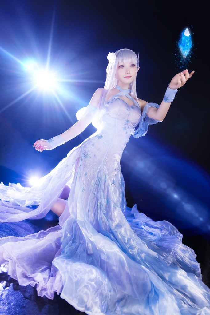 エミリアブロマイド②