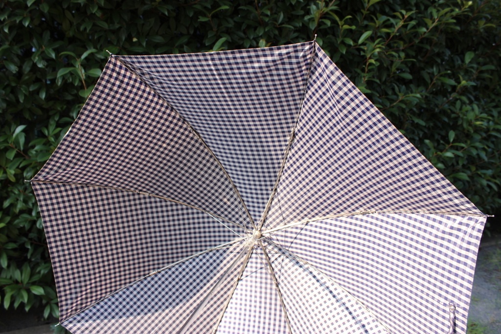 折り畳み傘 古河市内製造品 在庫品+むつみKOGA SEKKA EDITIONストラップ