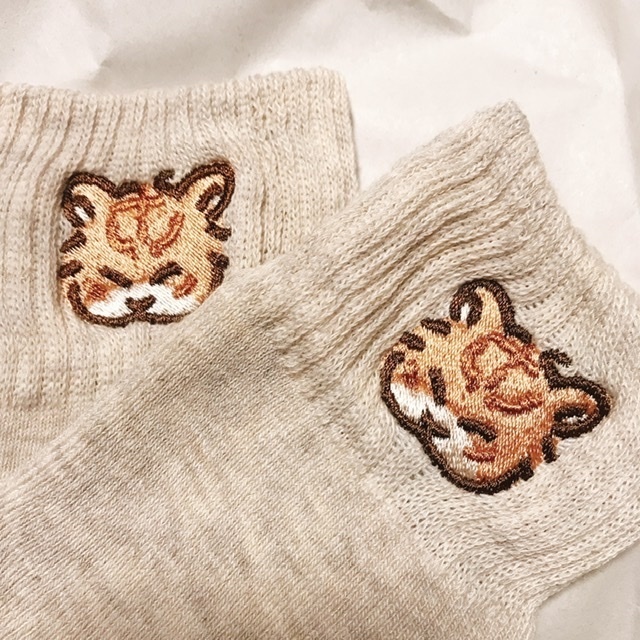 チビ虎刺繍ソックス あおいろ雑貨店 Booth