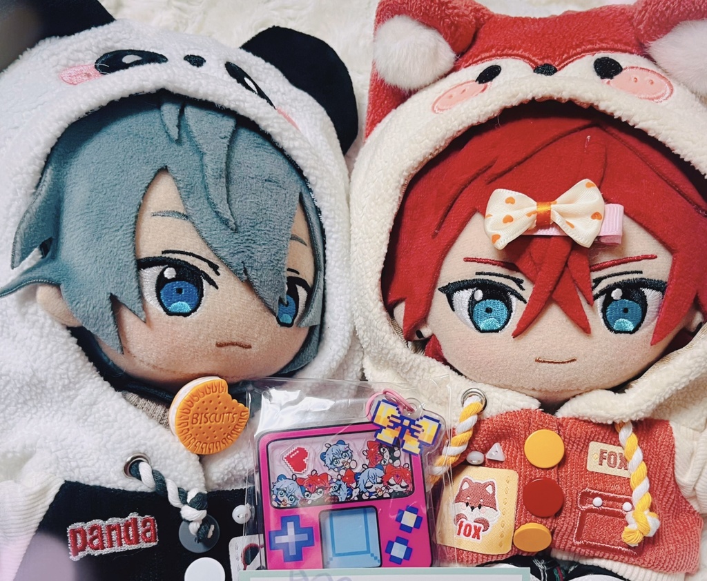 ニキ燐シャカシャカアクキー