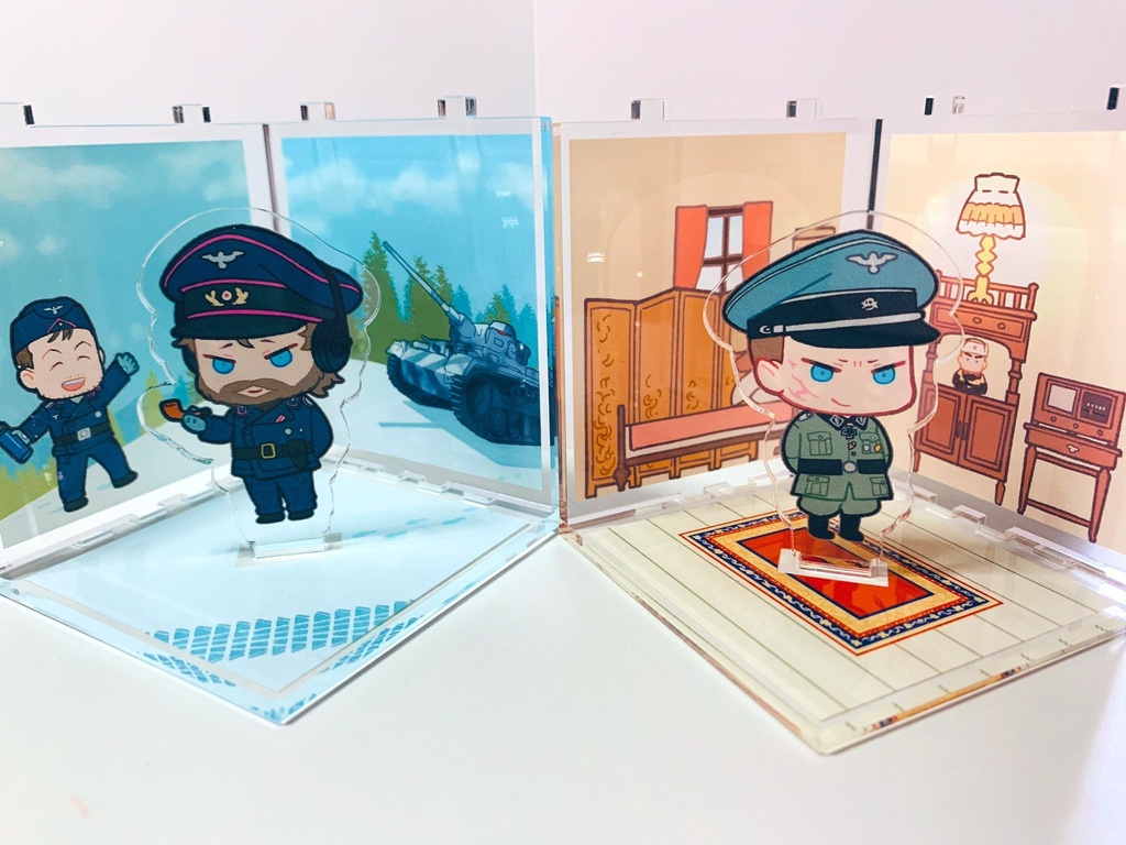 ３４アクリルジオラマ セット（大佐＆大尉）