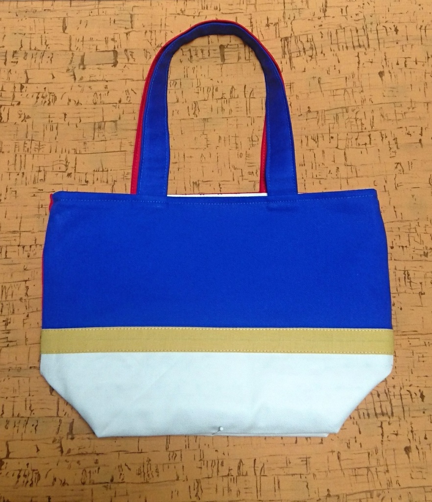 E7×E6ランチトートバッグ