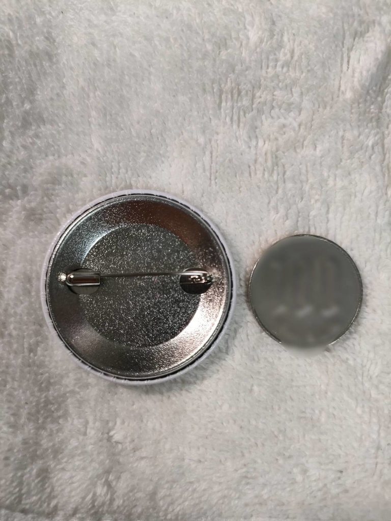 カズヤ缶バッジ