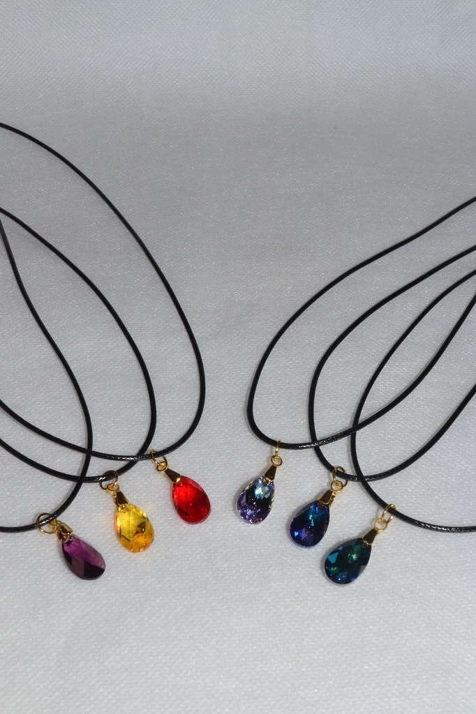 ウィクロス ルリグ色イメージ一粒物語 スワロフスキー革紐ネックレス