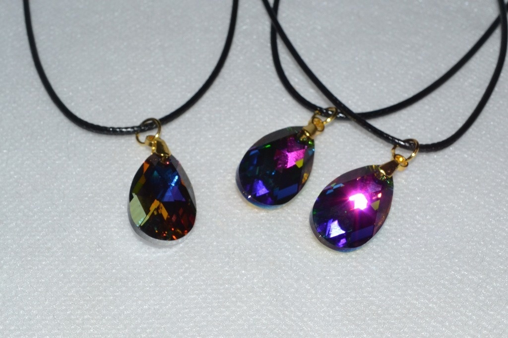 ウィクロス ルリグ、ルリグ色イメージ1粒物語スワロフスキーネックレス 黒ルリグイメージ