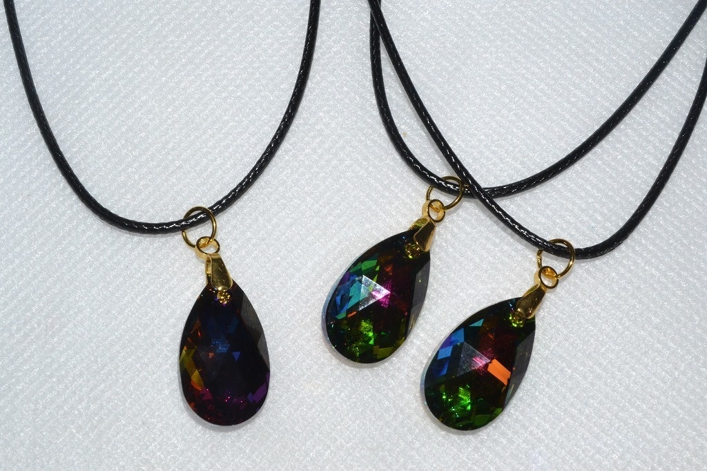 ウィクロス ルリグ、ルリグ色イメージ1粒物語スワロフスキーネックレス 黒ルリグイメージ