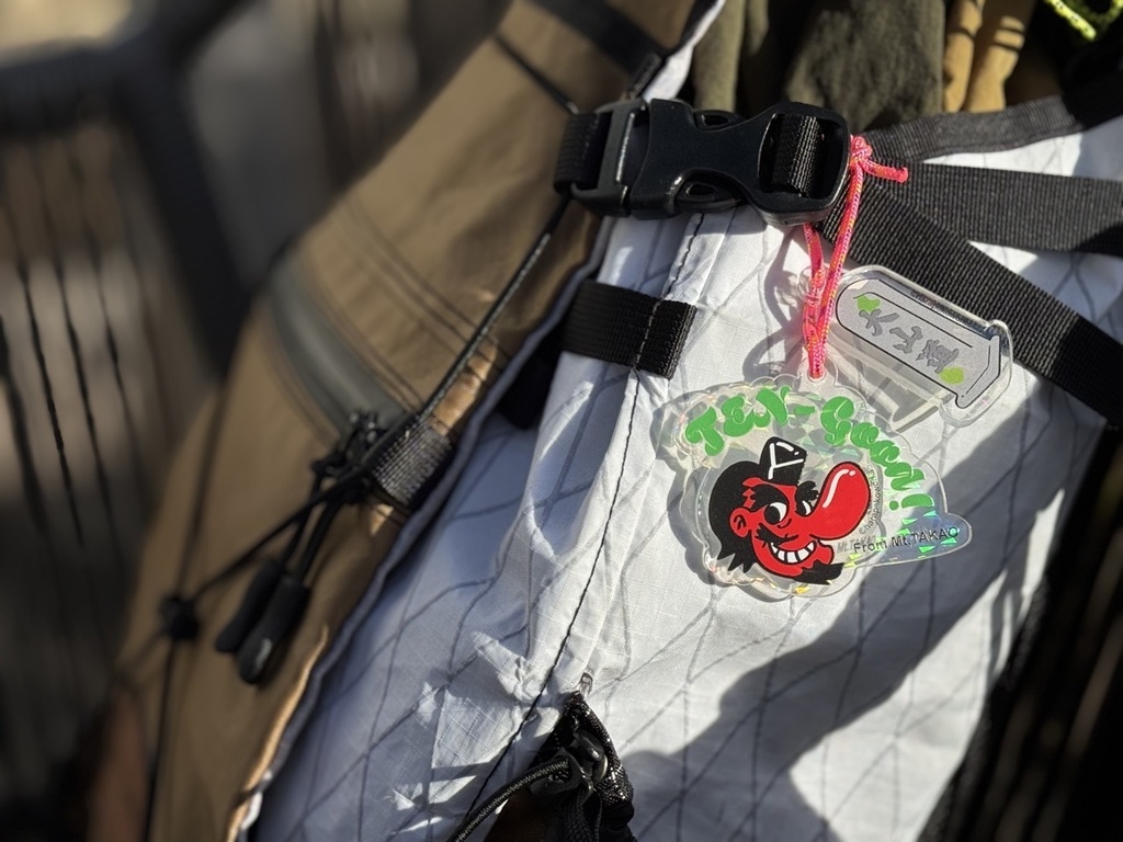 令和の大山詣り 「TEN-good! feat. 大山道道標（天狗）」ホログラムプリズムアクリルキーホルダー