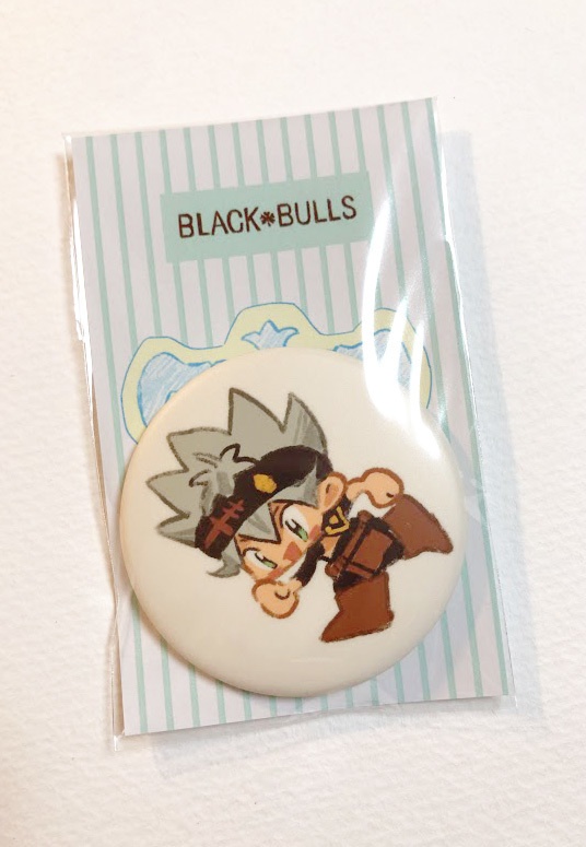 暴牛缶バッジ Black Bulls tin badge