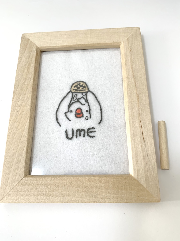 刺繍「夢に見たUME」