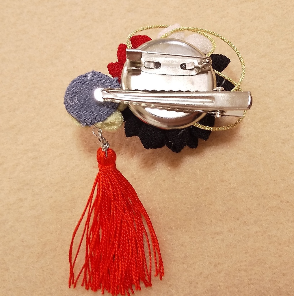 とうらぶ つまみ細工(バッジ)