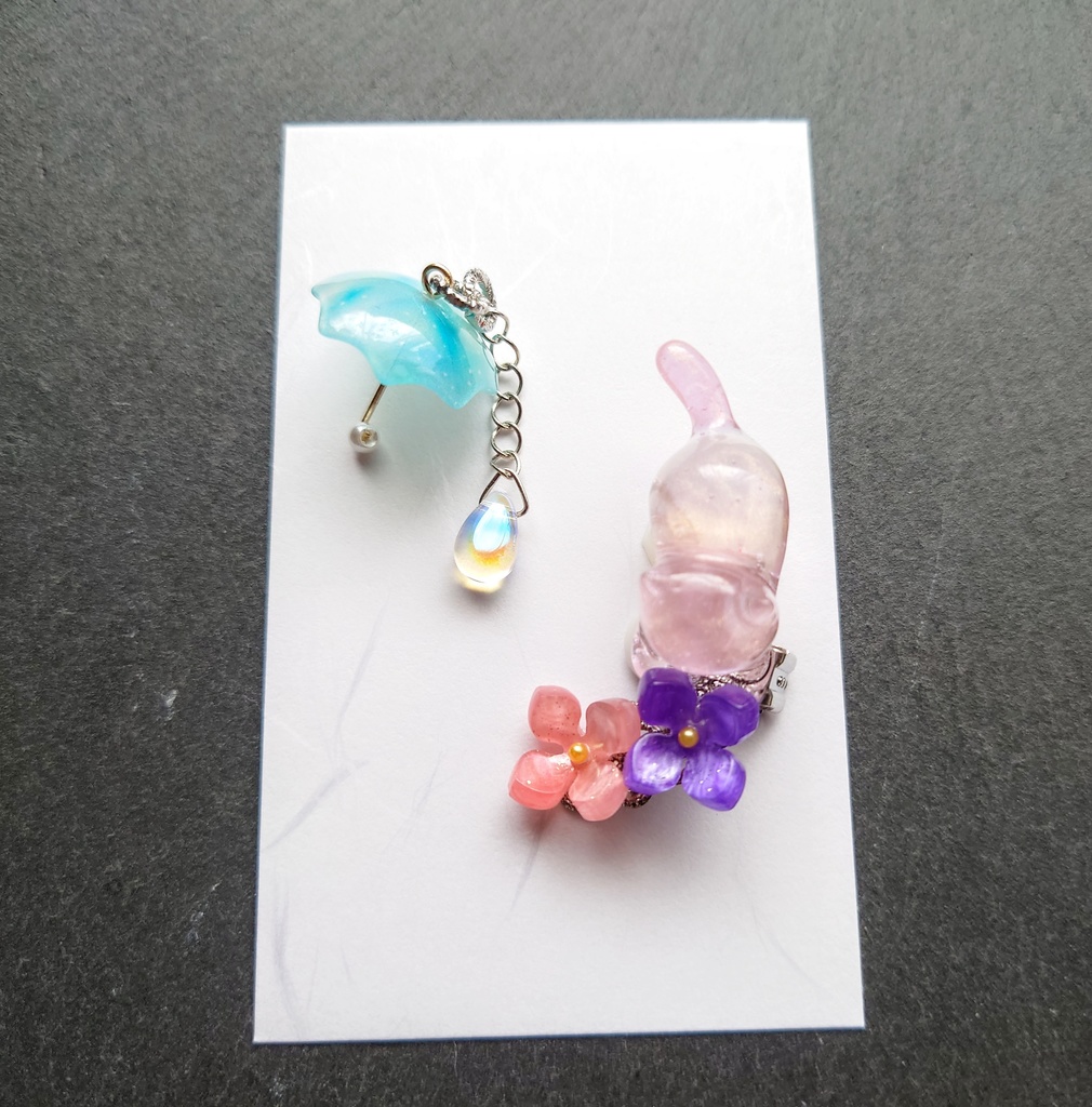 【紫陽花と猫と傘】