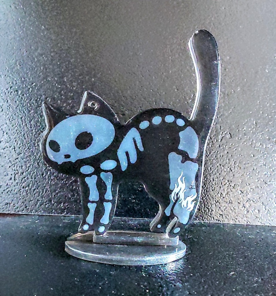 ダークファンタジーねこ【B】しゃー!